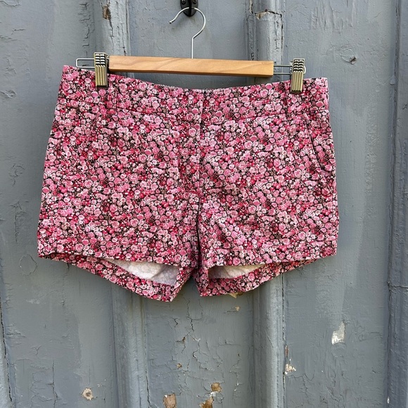 J.Crew x Liberty Art Fabrics pink floral chino shorts, size 4 - Picture 2 of 10